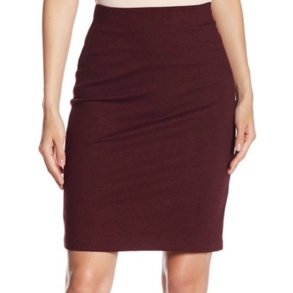 EUC Philosophy Burgundy Classic Pencil Skirt - Picture 1 of 3